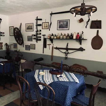 Carlotta Bed & Breakfast 3*